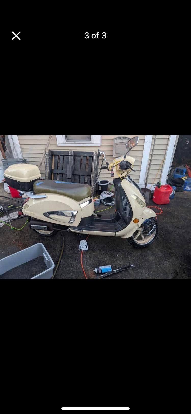 50 cc moped