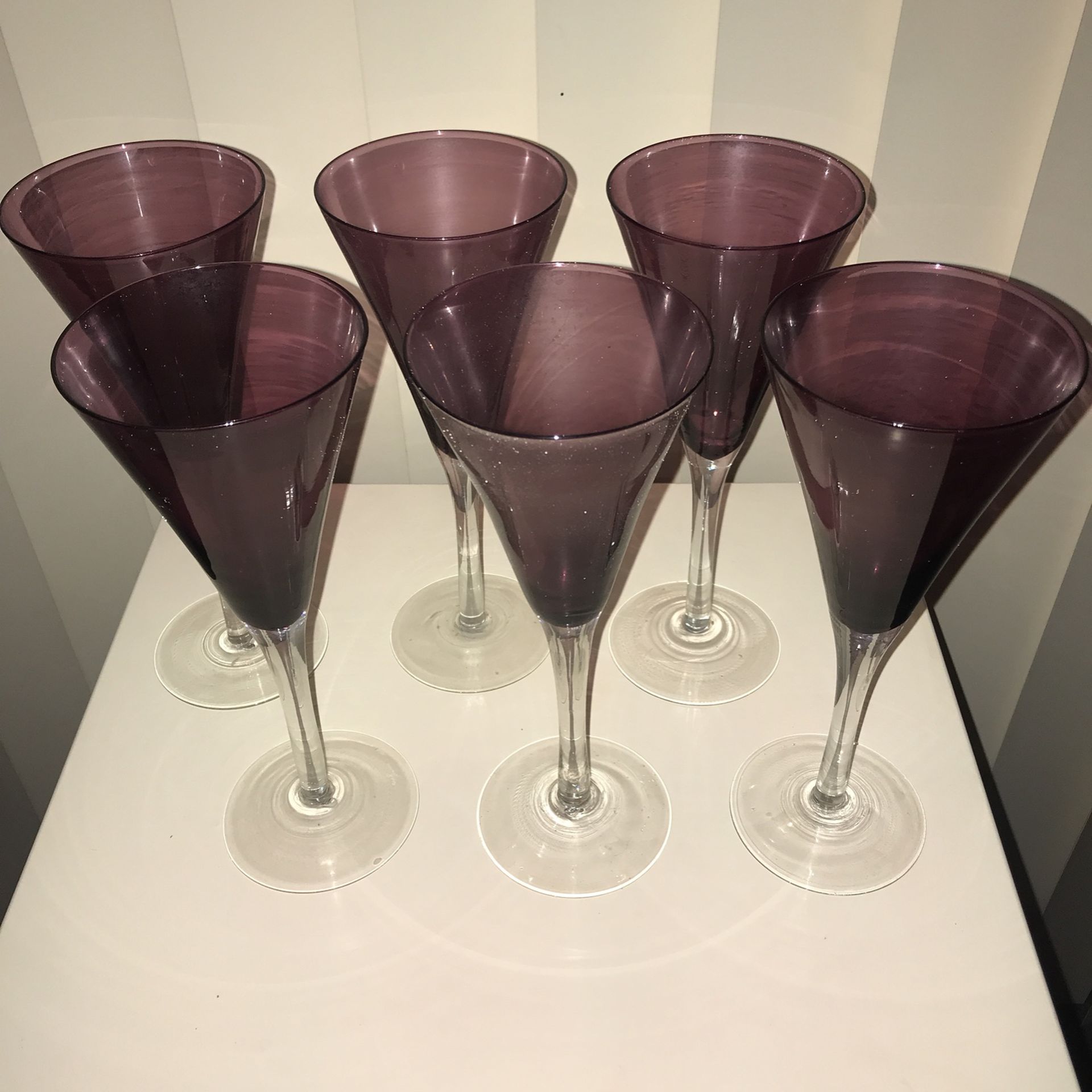 Set of 6 Wine/Champagne Glasses, in Purple