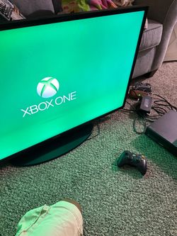 Xbox 360 Console Bundle + Kinect + Controller + 15 Games + Cables