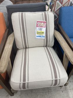 Accent Chair Cash