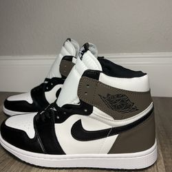 Jordan 1 Mocha 