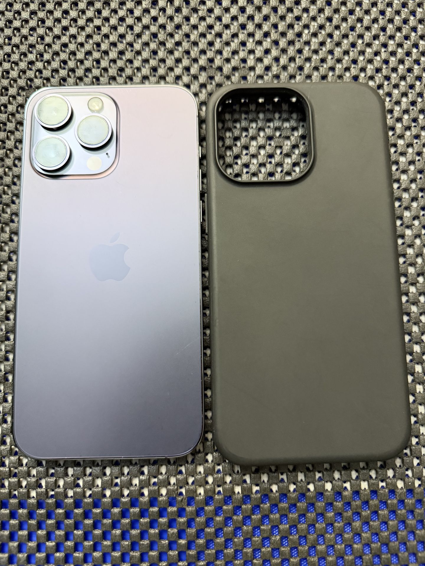 iPhone 14pro Max 128GB Unlocked(cash only/no trades)read description