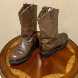 RED WING Men’s BOOTS  (Size 7)