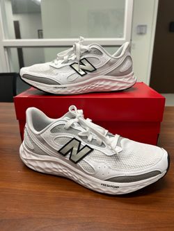 Mens New Balance Arishi V4 10 1/2