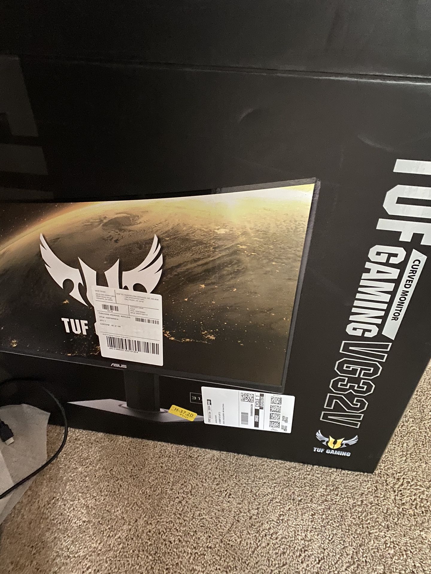 ASUS TUF Gaming 32" 2K HDR Curved Monitor (VG32VQ) - WQHD (2560 x 1440), 144Hz, 1ms, Extreme Low Motion Blur, Speaker, Adaptive-Sync, FreeSync Premium