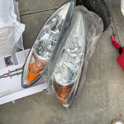 Toyota Camry Headlights 