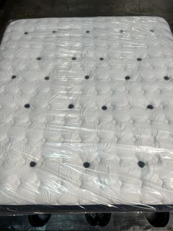 Kingsdown Crown Imperial 16" Firm Euro Top Mattress
