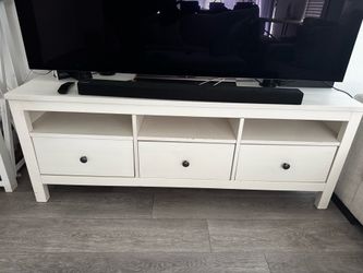 White IKEA TV Stand – 3 Drawer Storage