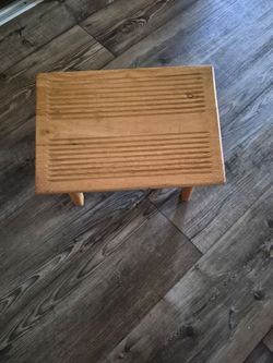 Wood stool