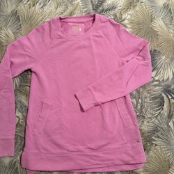 Lilly Pulitzer Sweatshirt Size XS (It’s Layering Time In Florida!)