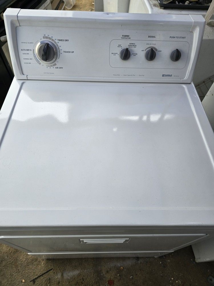 Kenmore Gas Dryer Super Capacity And Heavy Duty Works Excellent 