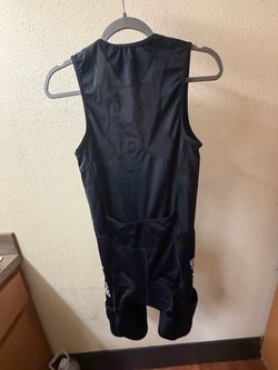 New unisex trisuit size M and Large