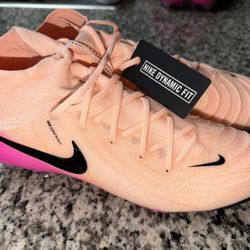 Nike Phantom Luna II Elite FG