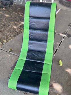 Black and Green Floor Gaming Chair