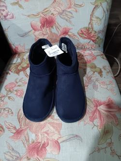 NWT JCP Arizona Sande Boots Blue