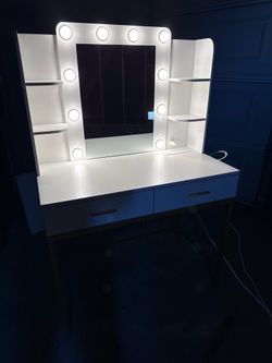 Vanity white