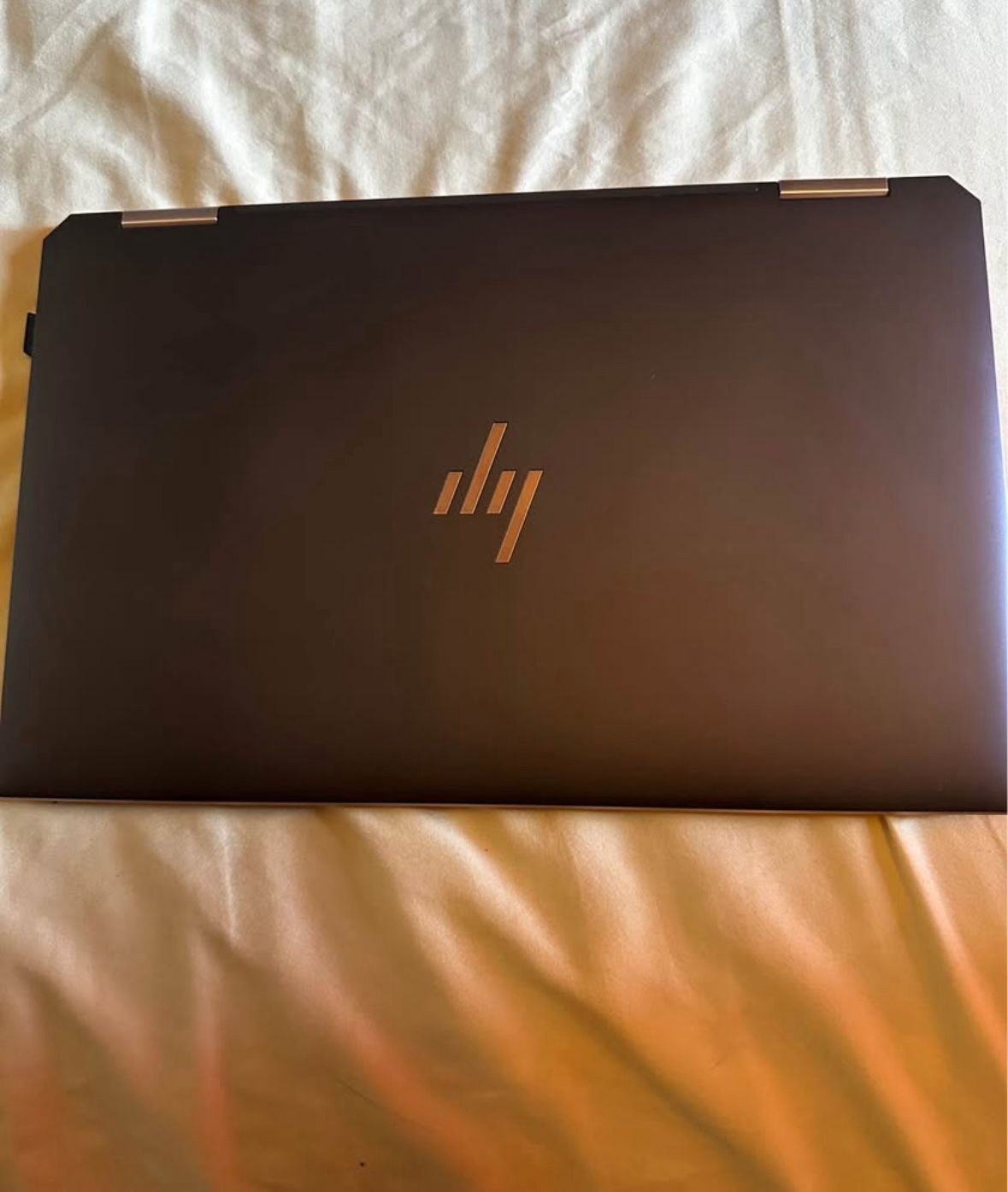 HP Spectre x360 Touchscreen Convertible 13t-aw000