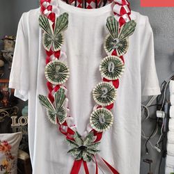 Money Graduation Leis