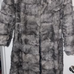 Mountain Goat Fur Coat Size m 