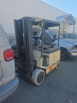 Crown Electric Forklift