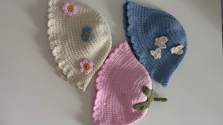 Handmade Crochet Baby Hats. For 3-5 year old girls