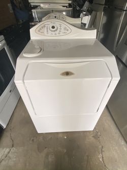 Maytag Neptune washer and electric dryer set