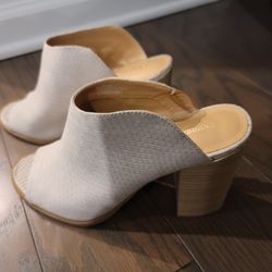 Womens Express Peep Toe Mules Heels Size 10 