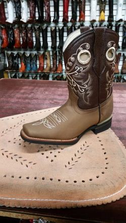 BOTA RODEO.