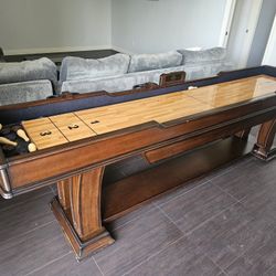 Shuffle Board 