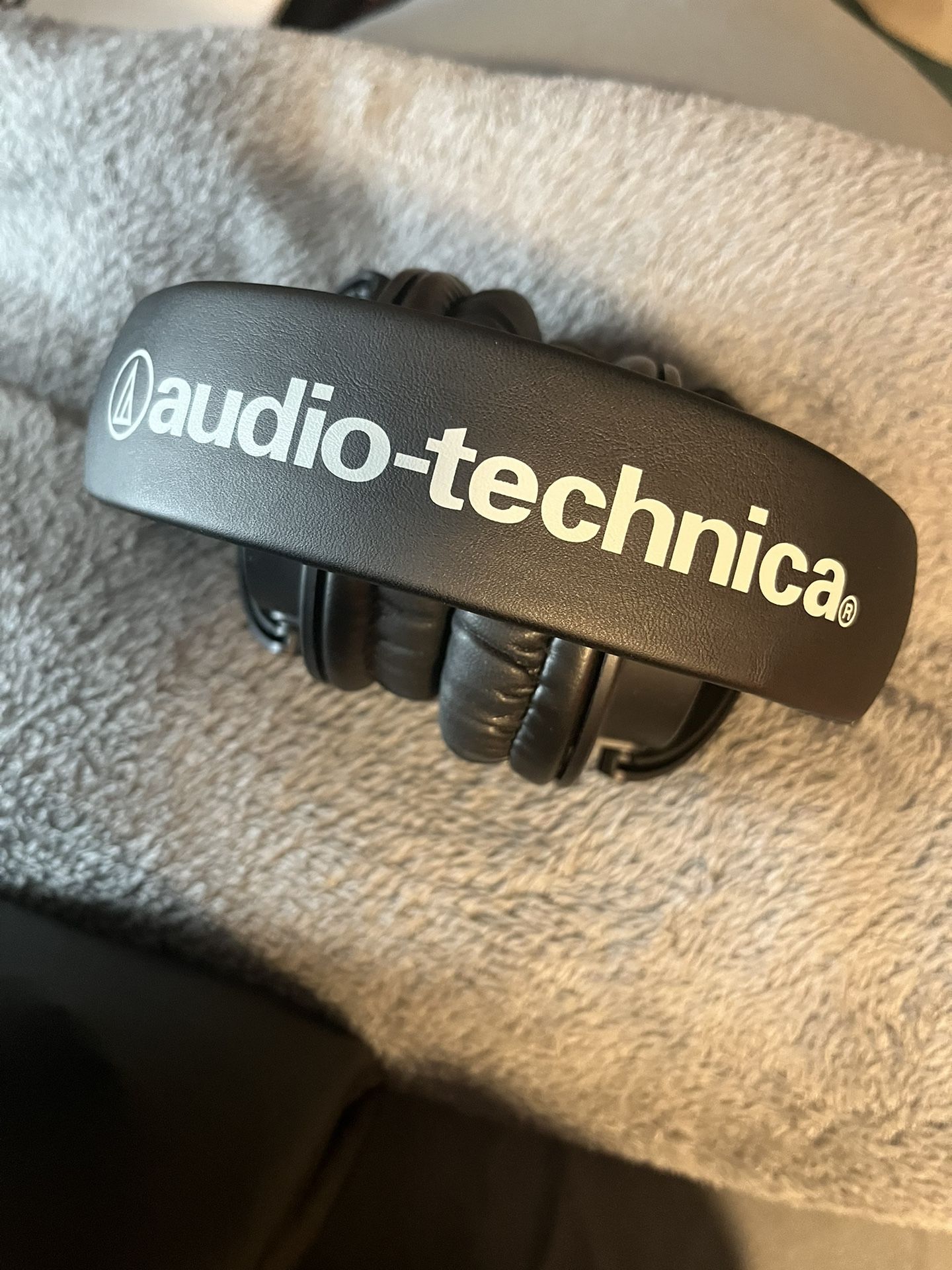 Audio Technica ATH-M50x Recording Headphones
