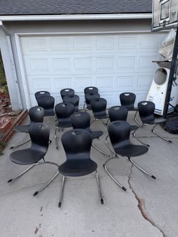 Lot Of 16 Classroom Rocking Chairs