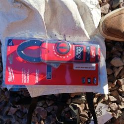 600 Amp Clamp Meter Brand New 