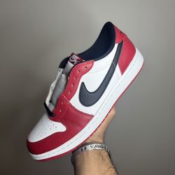 Jordan 1 Low OG ‘Chicago’ (2025)