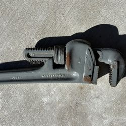 Craftsman 18” Pipe Wrench