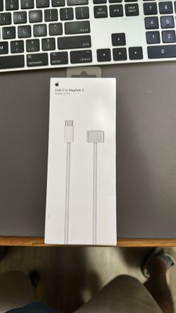 Apple USB-C to MagSafe 3 Cable - 2m