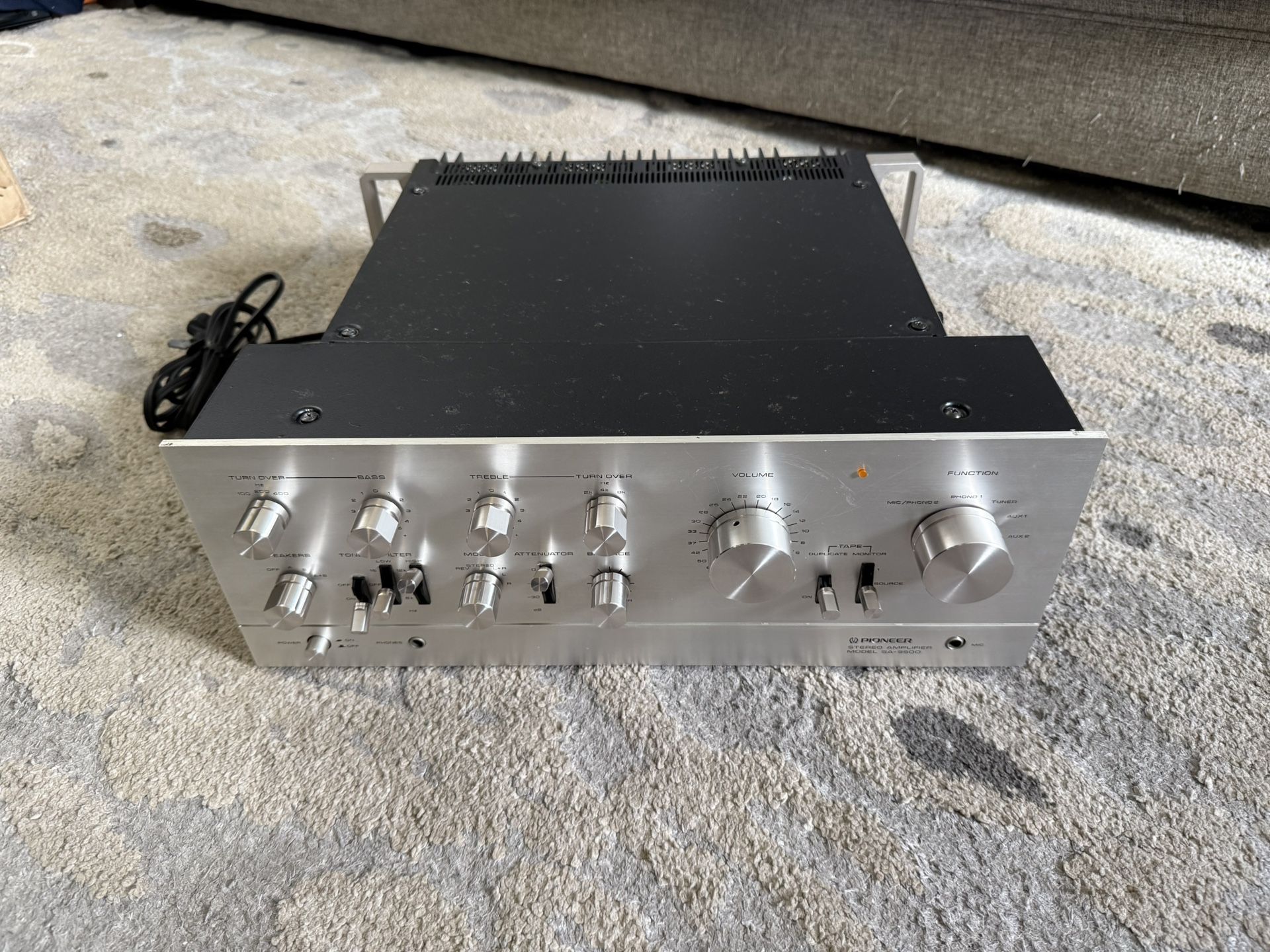 Pioneer SA-9500 Integrated Amplifier