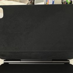 Apple Magic Keyboard for iPad Pro 11-inch