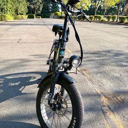 2025 Lectric XP 4.0 750 Up To 85 Mile Long Range