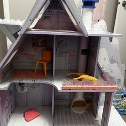 Doll House