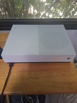 Xbox one s all digital edition 2 TB