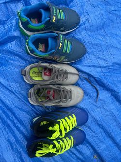 Kids size 10-11 shoes