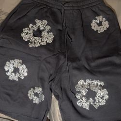 DENIM TEARS JOGGER SHORTS