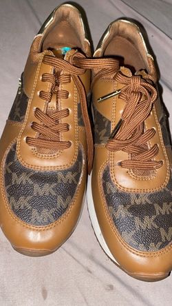 Mk tennis shoes