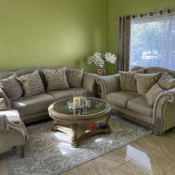 Living Room Set 