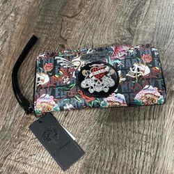 ED HARDY SKULL MULTICOLOR $18.99