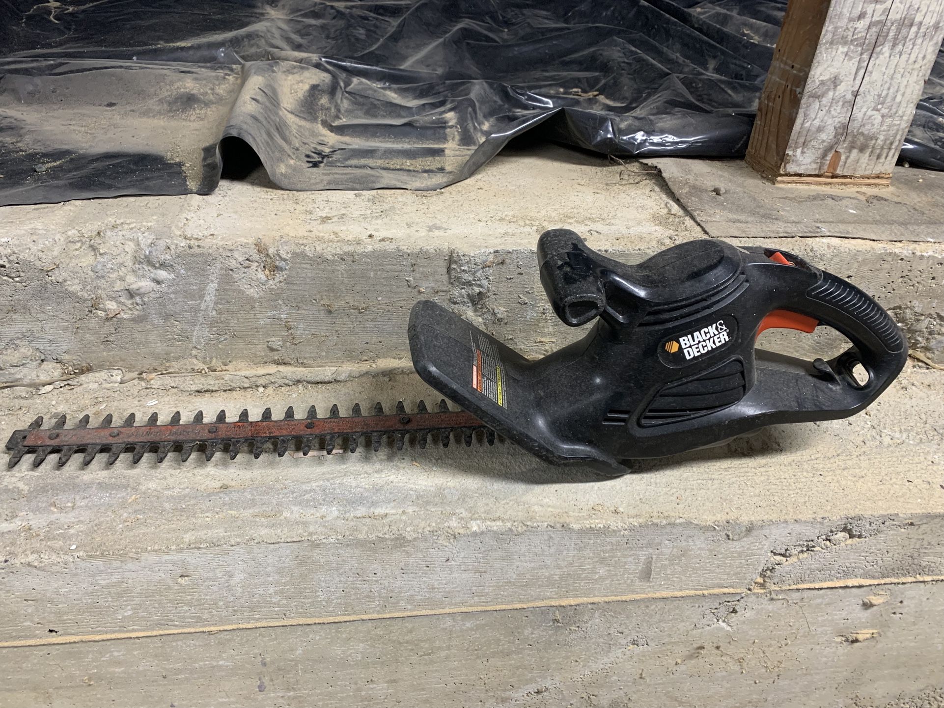 Black And decker Hedge Trimmer