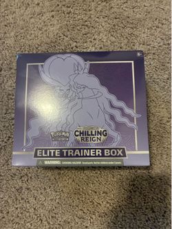 Sealed Chilling Reign ETB