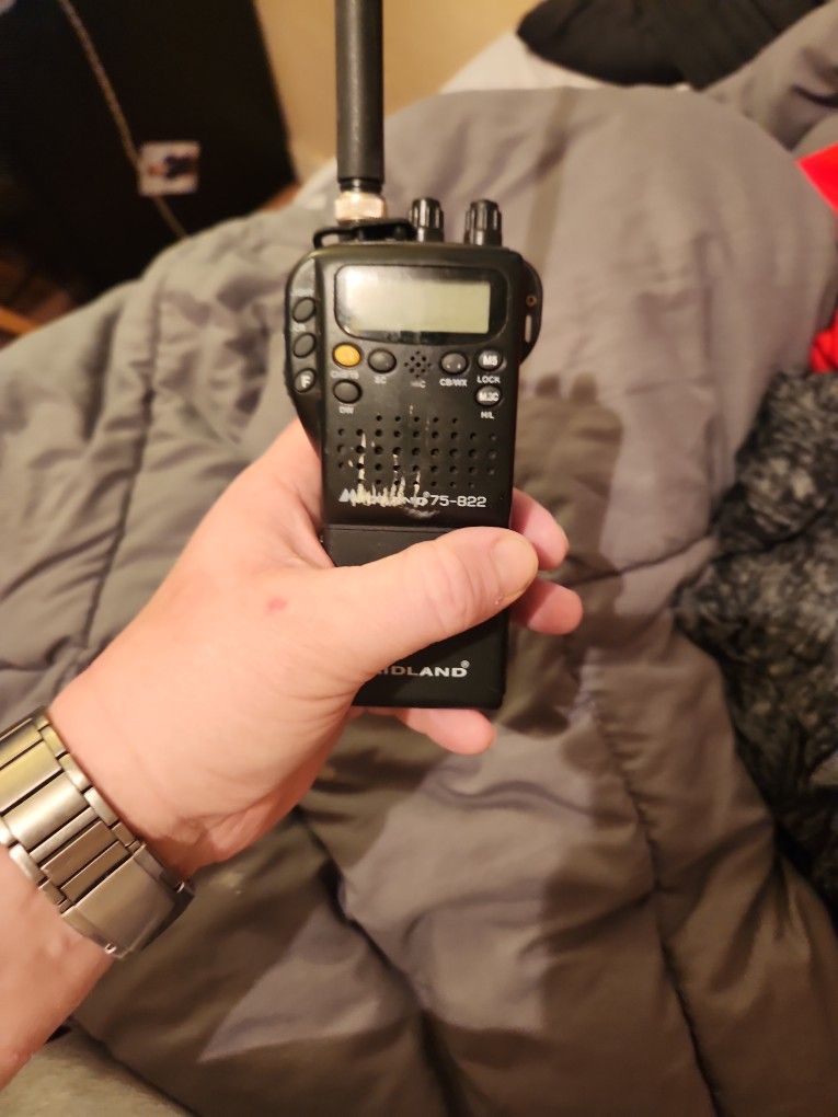 Handheld CB Radio
