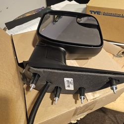 2012 Ford E 350 Driver Side Mirror Left Sode Mirror