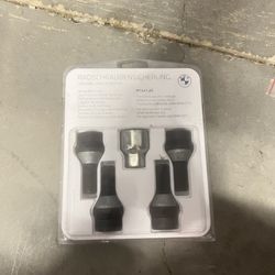 BMW Locking Lug Bolt Set With Key - Genuine BMW (contact info removed)1